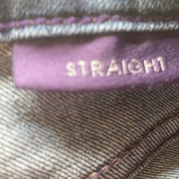 NYDJ denim lightweight dark wash straight leg jeans and capris size 6 - Picture 9 of 16